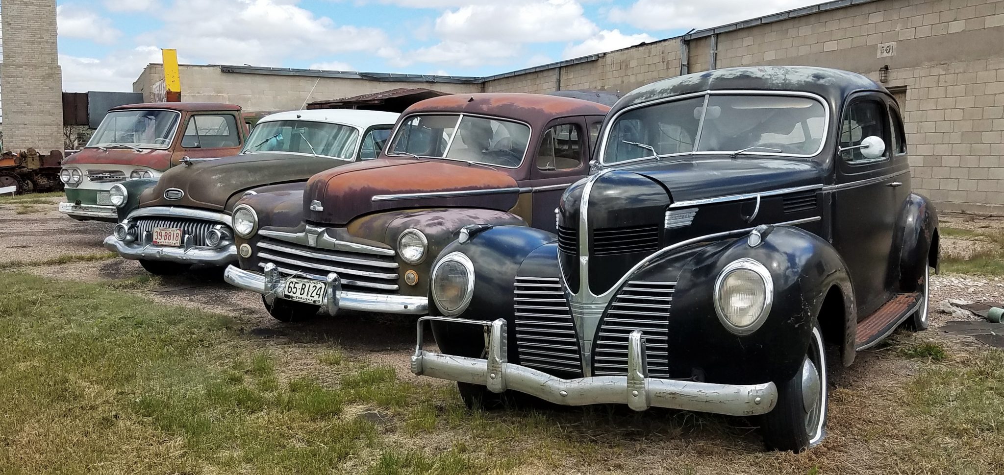 Nebraska Truck Hoard! Kraupie's Real Estate & Auctioneers